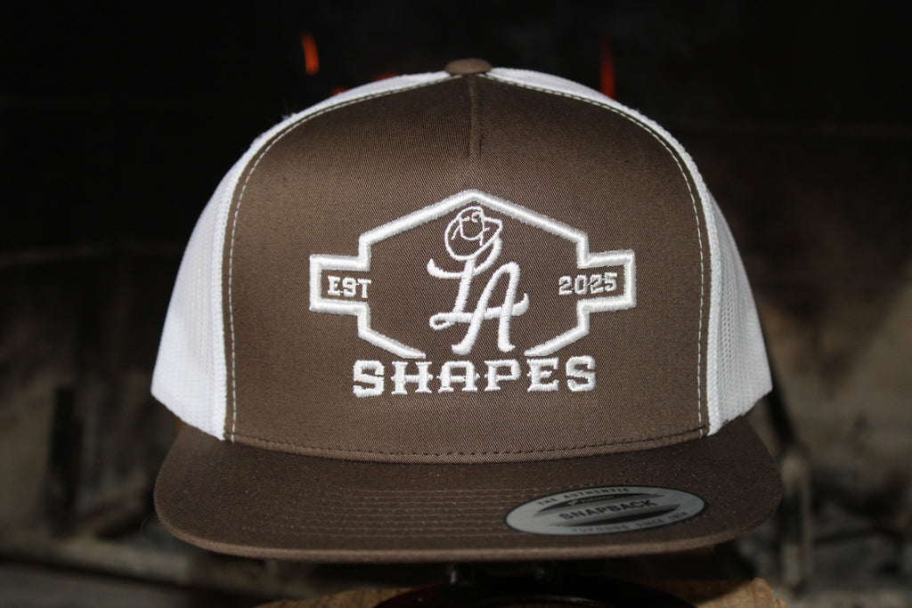 LA SHAPES BROWN & WHITE TRUCKER HAT