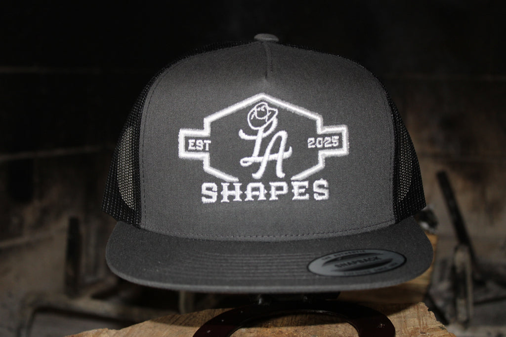 LA SHAPES CHARCOAL & BLACK TRUCKER HAT