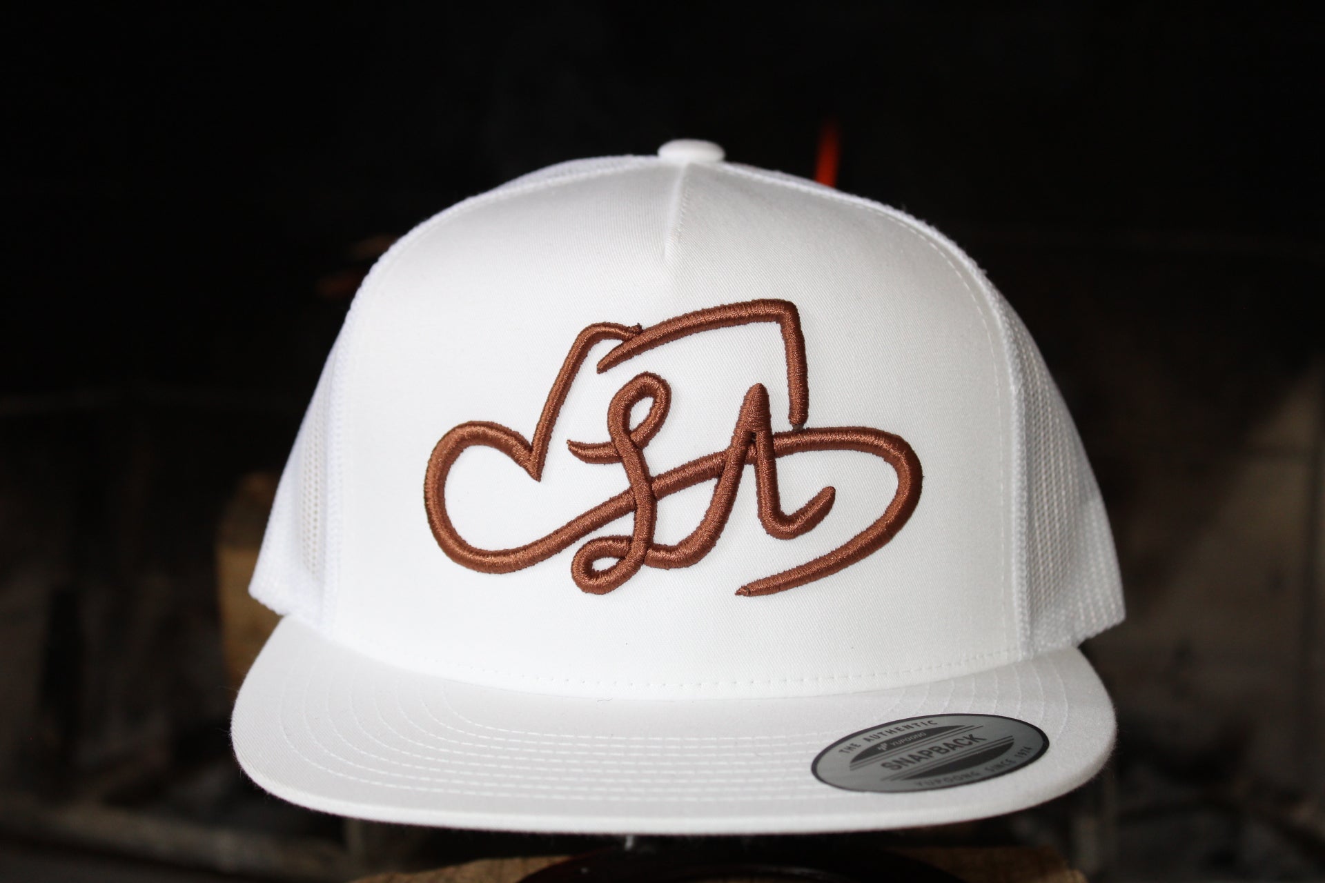 LA SHAPES LOGO WHITE TRUCKER HAT